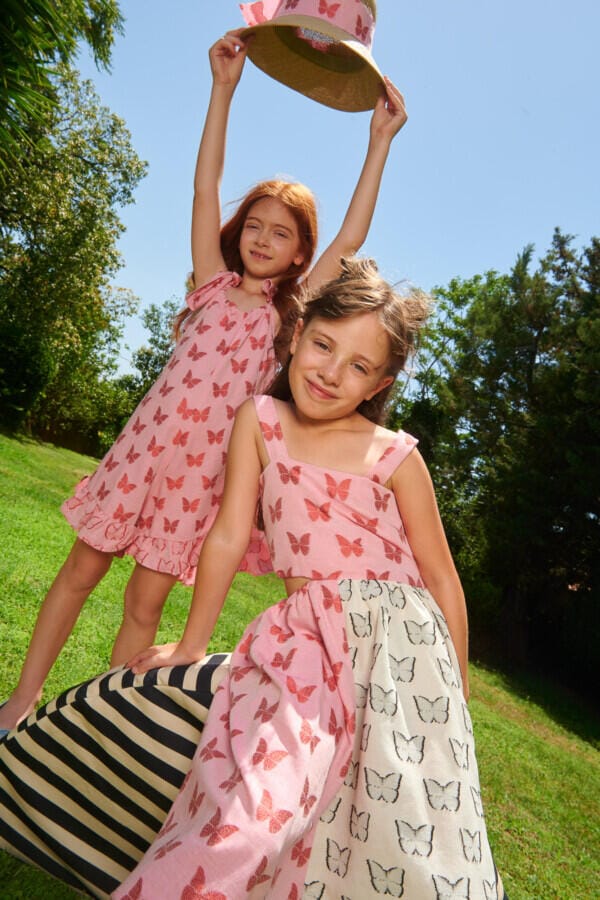 Twoinacastle 18.066628