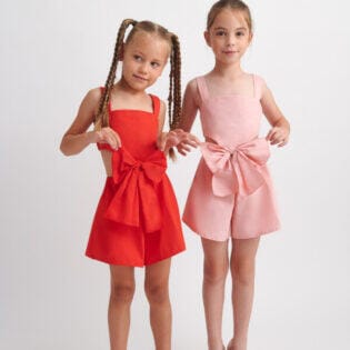 Twoinacastle 19.0638139