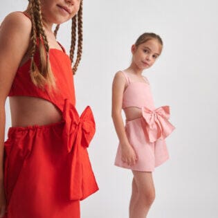 Twoinacastle 19.0638145