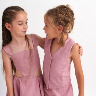 Twoinacastle 19.0639341